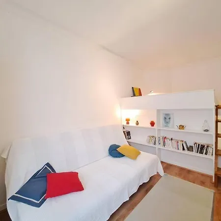 Iracoubo- Proche Cathedrale